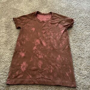 Lululemon Swiftly Tech